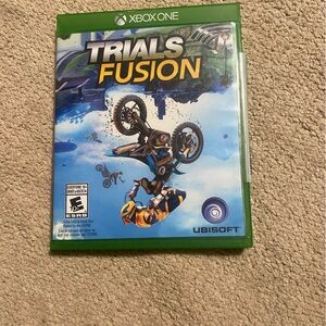 Ubisoft Trials Fusion for Xbox One - Green Case